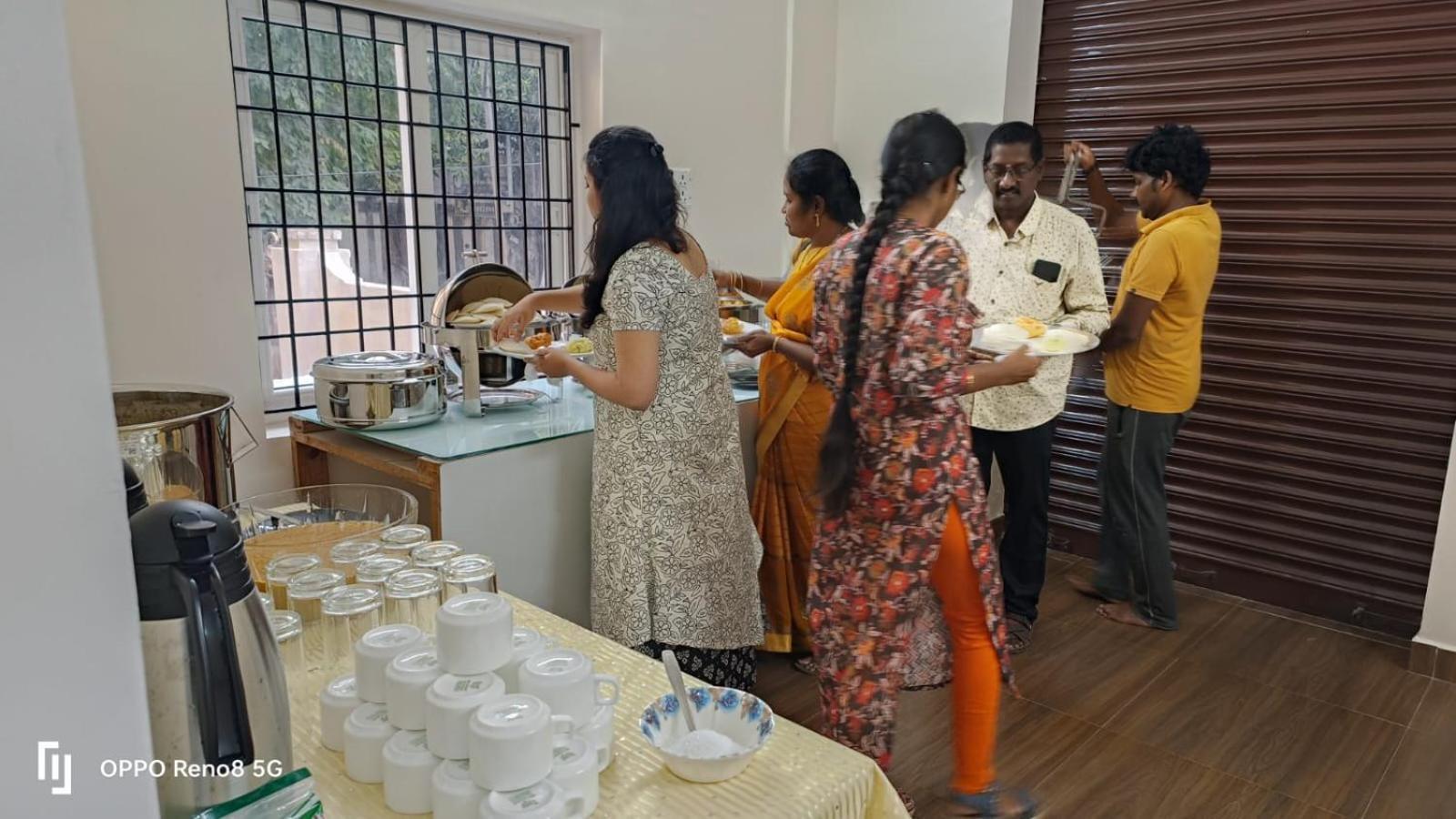 Jn Residency Perungudi Bed & Breakfast Chennai Luaran gambar