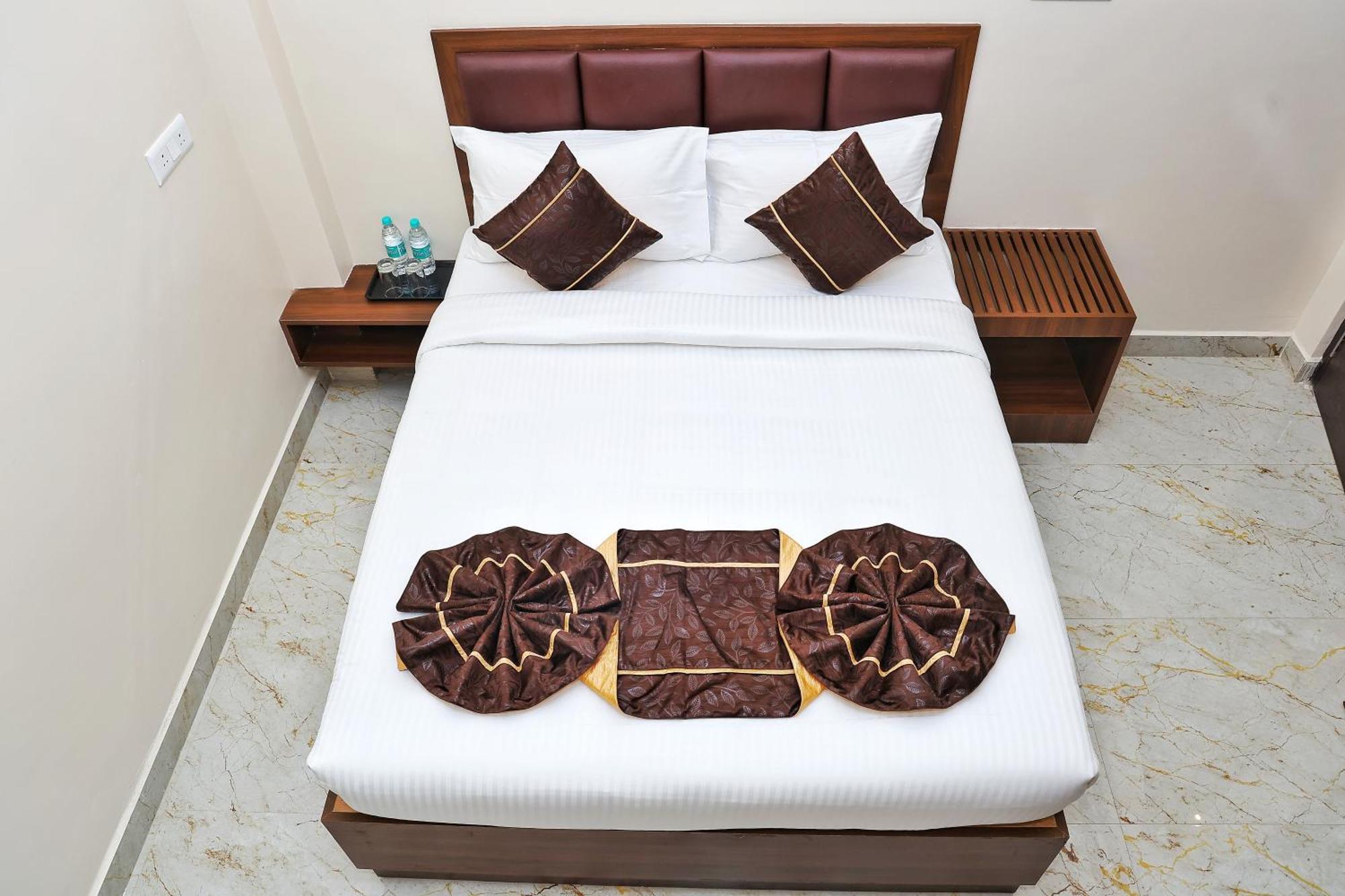 Jn Residency Perungudi Bed & Breakfast Chennai Luaran gambar
